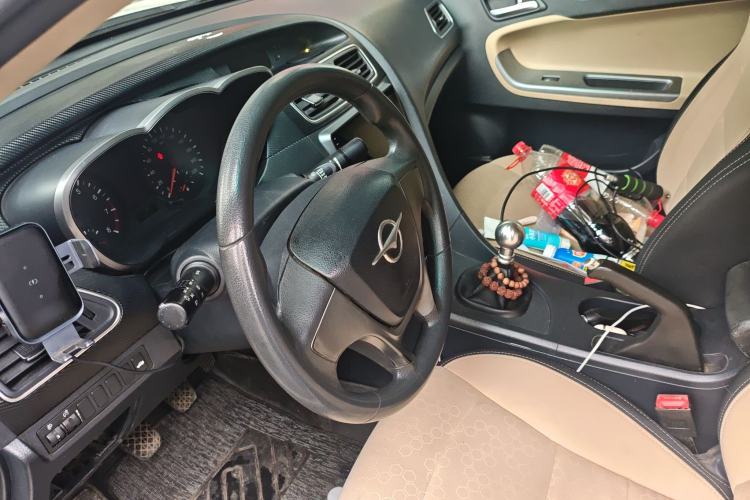 Used Haima Fumei 2014 M5 1.6L Manual Standard Model Steering Wheel