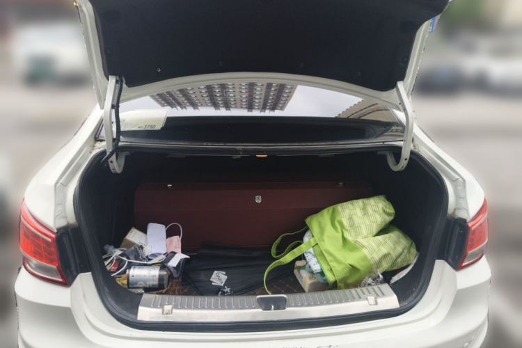 Used Haima Fumei 2014 M5 1.6L Manual Luxury Model Trunk