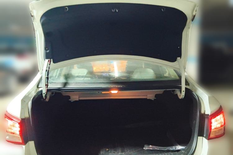 Used Haima Fumei 2014 M5 1.6L Automatic Elite Model Trunk
