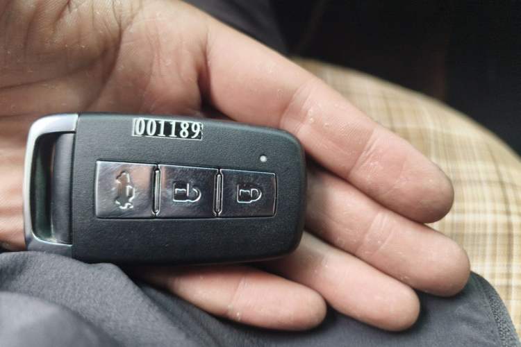 Used Haima Fumei 2014 M5 1.6L Manual Luxury Model Vehicle Key