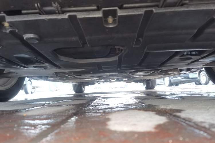 Used Haima Fumei 2014 M5 1.6L Manual Standard Model Chassis Front
