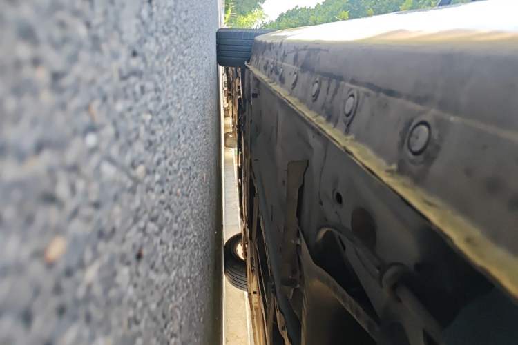 Used Haima Fumei 2014 M5 1.6L Automatic Comfort Model Chassis Rear Left