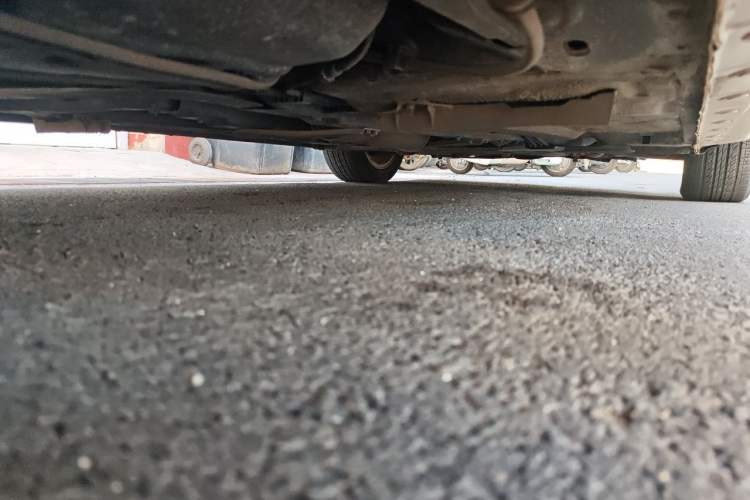Used Haima Fumei 2014 M5 1.6L Manual Standard Model Chassis Rear Right