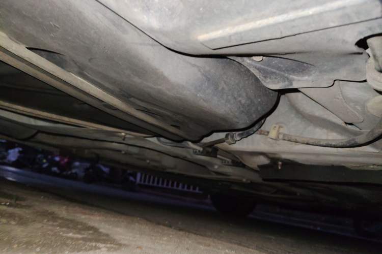 Used Haima Fumei 2014 M5 1.6L Manual Fashion Edition Chassis Rear Right