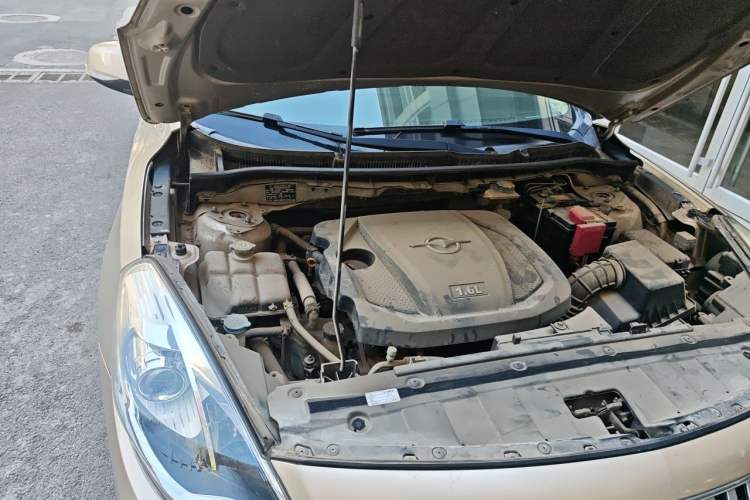 Used Haima Fumei 2014 M5 1.6L Manual Standard Model Engine Bay Right