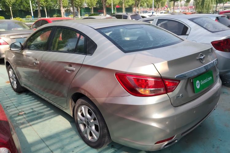 Used Haima Fumei 2014 M5 1.6L Manual Elite Model Exterior 2
