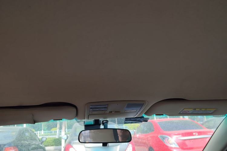 Used Haima Fumei 2014 M5 1.6L Manual Elite Model Headliner