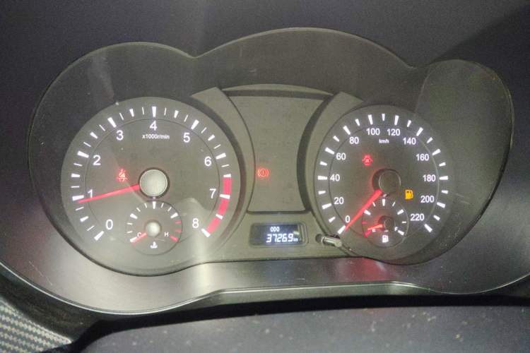 Used Haima Fumei 2014 M5 1.6L Manual Elite Model Instrument Cluster