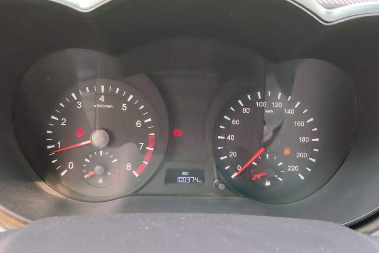 Used Haima Fumei 2014 M5 1.6L Manual Elite Model Instrument Cluster