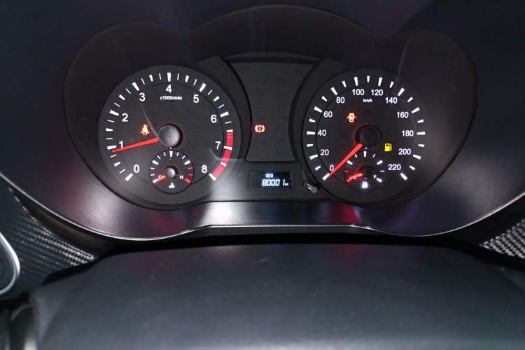 Used Haima Fumei 2014 M5 1.6L Manual Elite Model Instrument Cluster