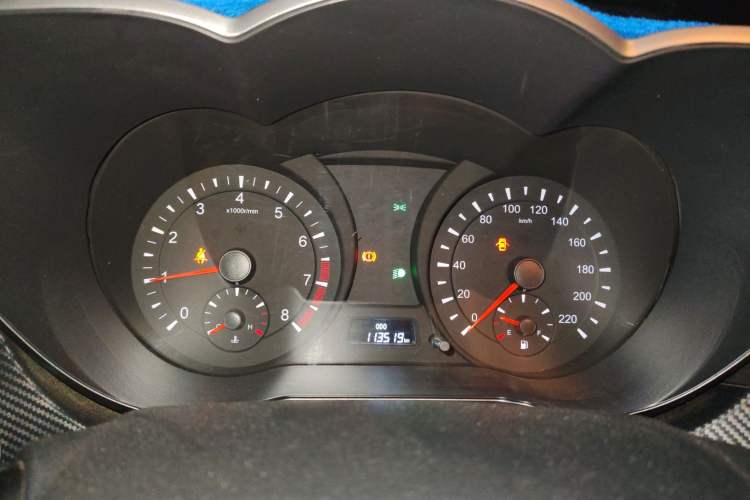 Used Haima Fumei 2014 M5 1.6L Manual Fashion Edition Instrument Cluster