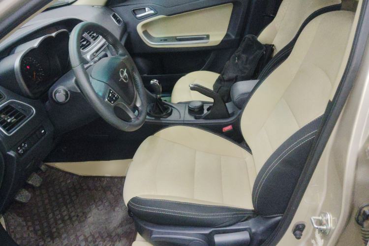 Used Haima Fumei 2014 M5 1.6L Manual Elite Model Left Front Seat