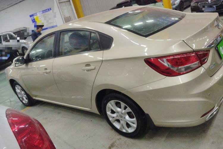 Used Haima Fumei 2014 M5 1.6L Manual Elite Model Left Side
