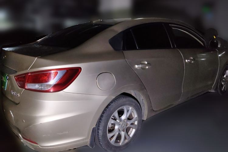 Used Haima Fumei 2014 M5 1.6L Manual Luxury Model Rear Right 45 Deg