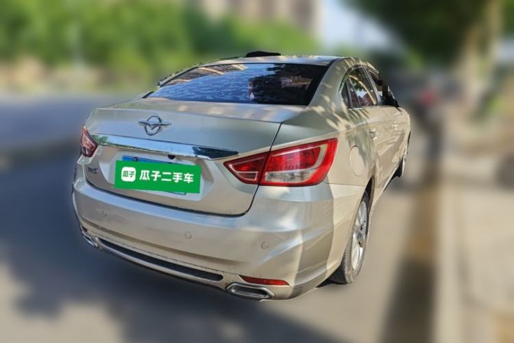 Used Haima Fumei 2014 M5 1.6L Automatic Comfort Model Rear Right 45 Deg