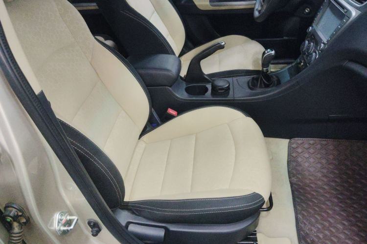 Used Haima Fumei 2014 M5 1.6L Manual Elite Model Right Front Seat