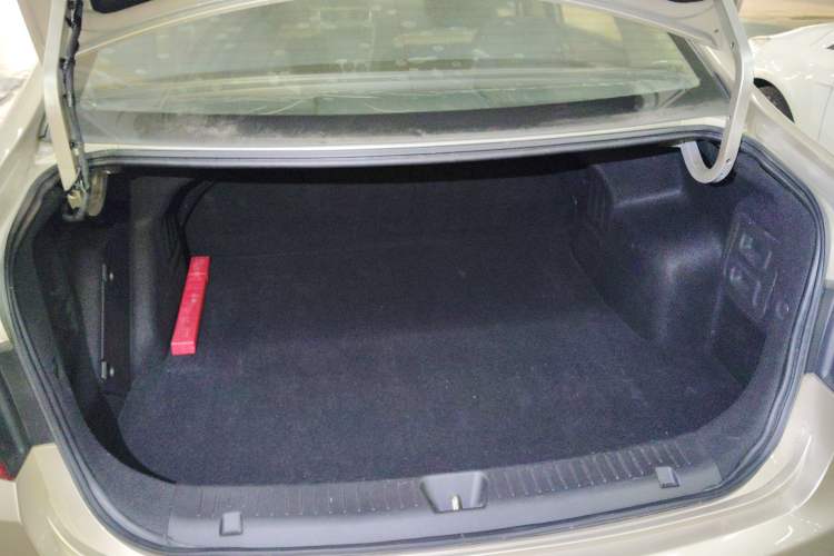 Used Haima Fumei 2014 M5 1.6L Manual Elite Model Trunk