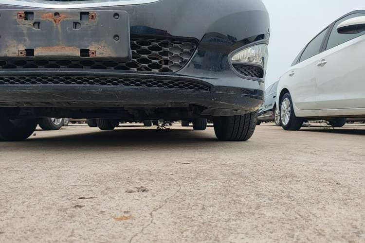 Used Haima Fumei 2015 1.6L Manual Prestige Model Chassis Front Left