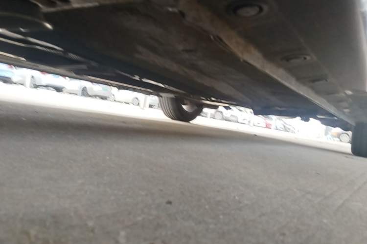 Used Haima Fumei 2015 1.6L Automatic Fashion Model Chassis Front Left