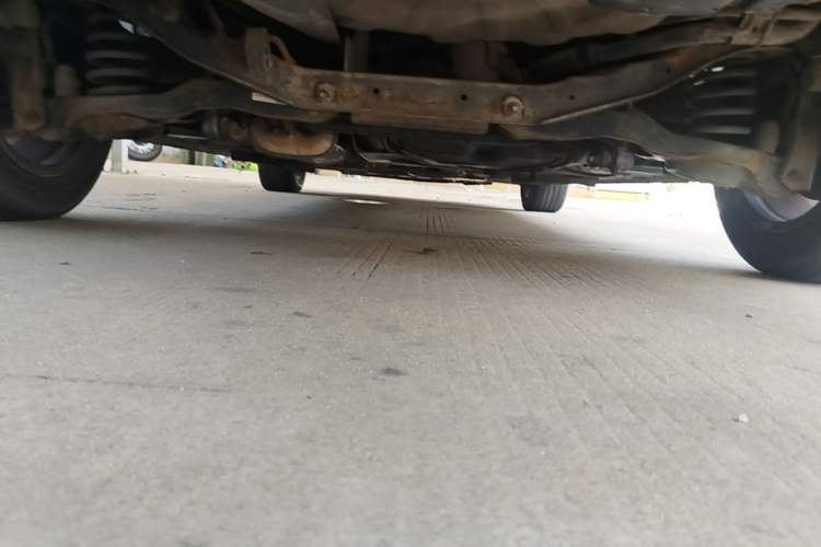 Used Haima Fumei 2015 1.6L Automatic Fashion Model Chassis Rear