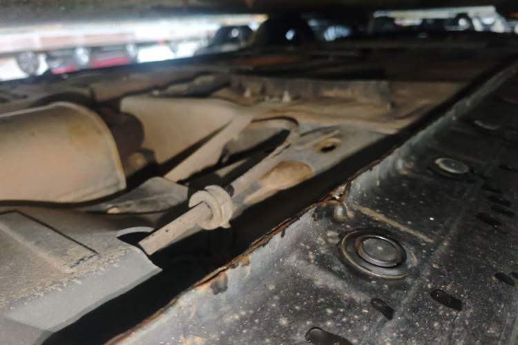 Used Haima Fumei 2015 1.6L Manual Prestige Model Chassis Rear Left