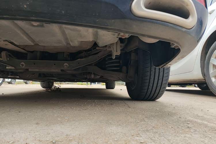 Used Haima Fumei 2015 1.6L Manual Prestige Model Chassis Rear Right