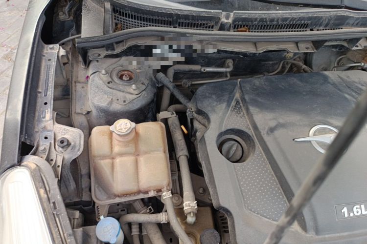 Used Haima Fumei 2015 1.6L Manual YueShang Model Engine Bay Right