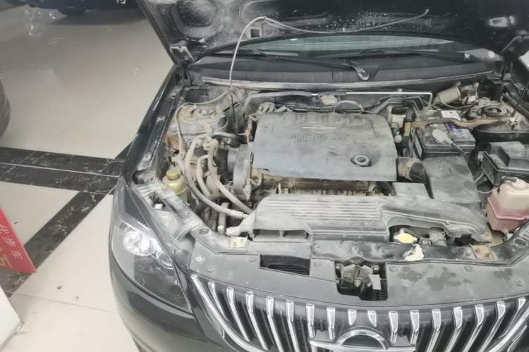 Used Haima Fumei 2015 Classic 1.6L Manual with Sunroof Engine Bay Right