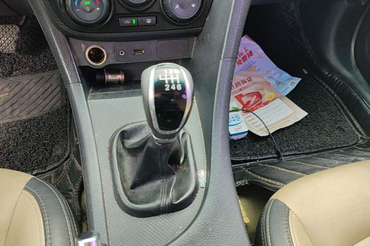 Used Haima Fumei 2015 1.6L Manual Prestige Model Gear Lever