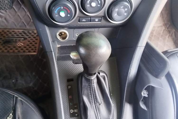 Used Haima Fumei 2015 1.6L Automatic Fashion Model Gear Lever