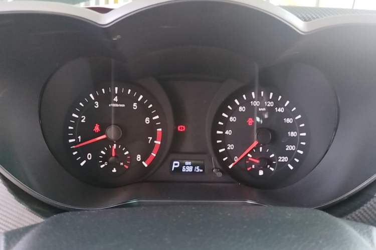 Used Haima Fumei 2015 1.6L Automatic Fashion Model Instrument Cluster