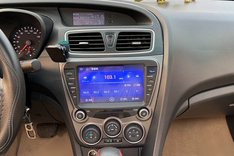 Used Haima Fumei 2015 1.5T Automatic YueShang Model Interior 10