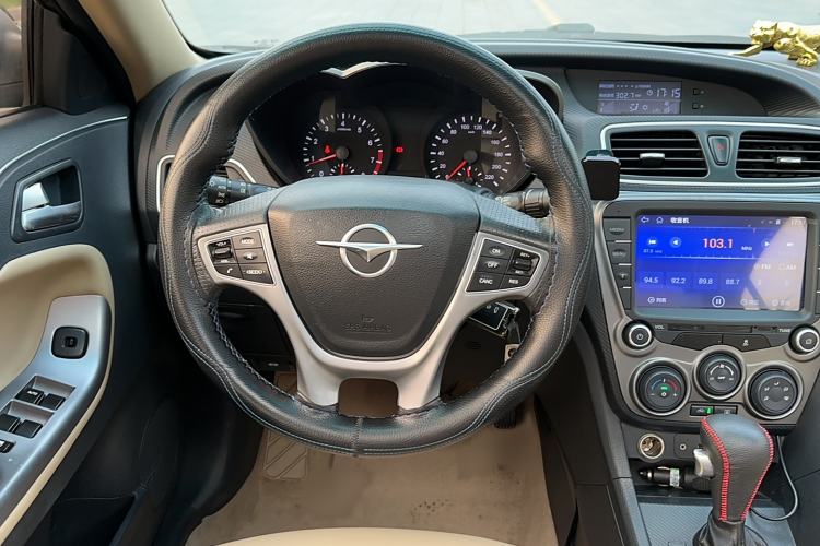 Used Haima Fumei 2015 1.5T Automatic YueShang Model Interior 9