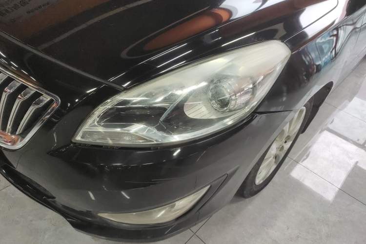Used Haima Fumei 2015 M5 1.6L Manual "Beloved Edition" Left Front Headlight