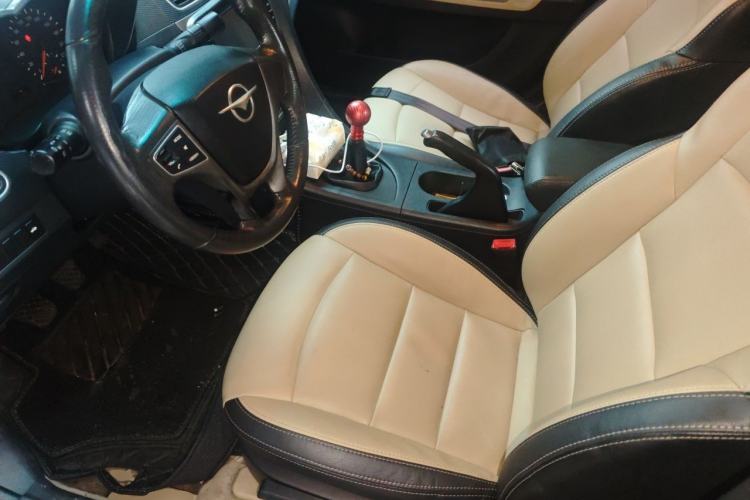 Used Haima Fumei 2015 1.6L Manual Prestige Model Left Front Seat