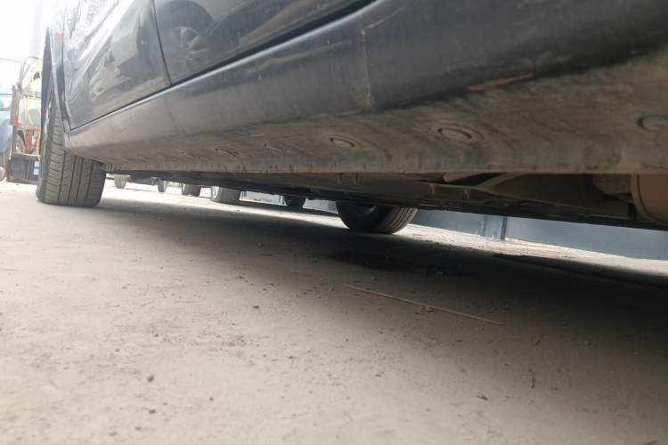Used Haima Fumei 2015 1.6L Manual Prestige Model Left Side Sill