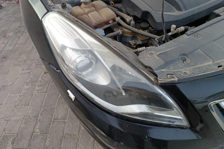 Used Haima Fumei 2015 1.6L Manual YueShang Model Right Front Headlight