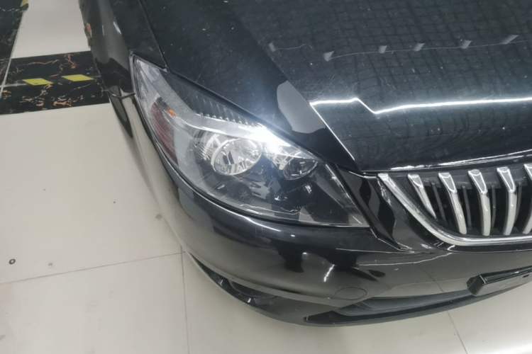 Used Haima Fumei 2015 Classic 1.6L Manual with Sunroof Right Front Headlight