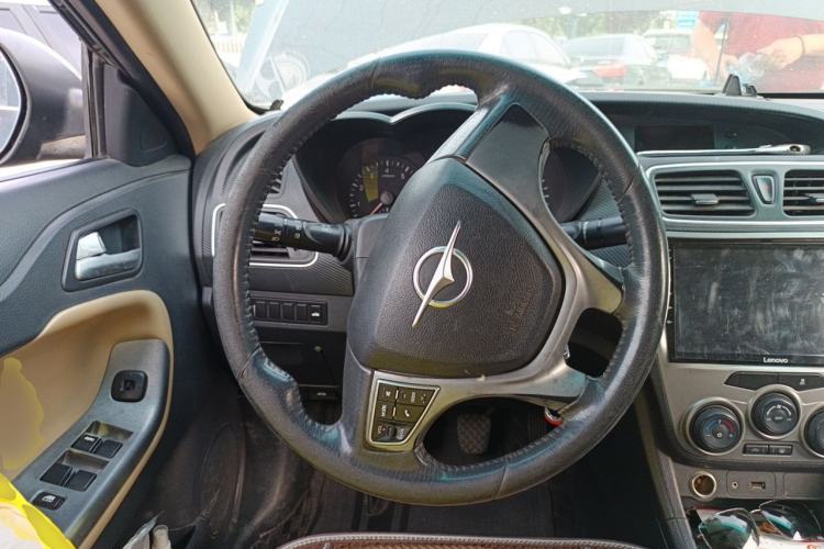 Used Haima Fumei 2015 1.6L Manual YueShang Model Steering Wheel