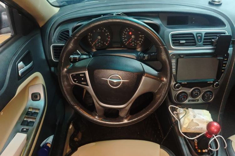 Used Haima Fumei 2015 1.6L Manual Prestige Model Steering Wheel