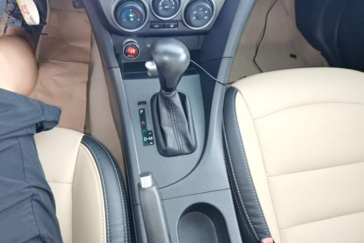 Used Haima Fumei 2015 1.5T Automatic YueShang Model Gear Lever