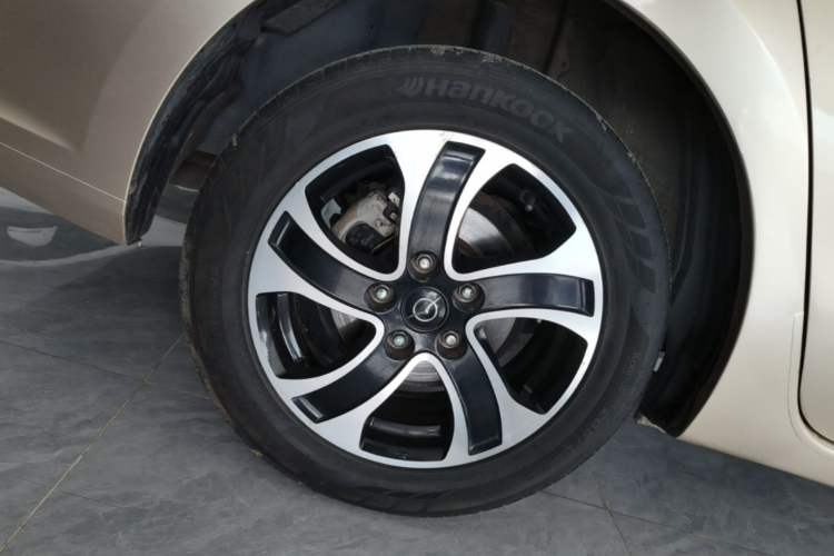 Used Haima Fumei 2015 1.5T Automatic YueShang Model Right Rear Wheel Hub