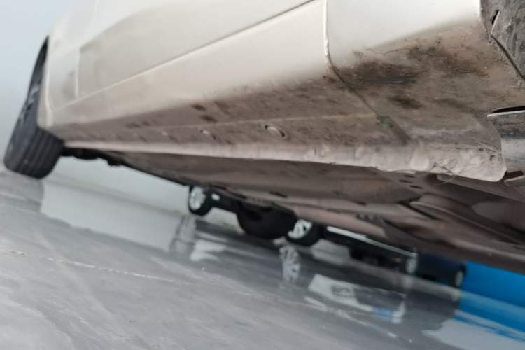 Used Haima Fumei 2015 1.5T Automatic YueShang Model Right Side Sill