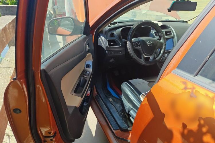 Used Haima Fumei 2015 1.6L Manual YueShang Model Driver Seat