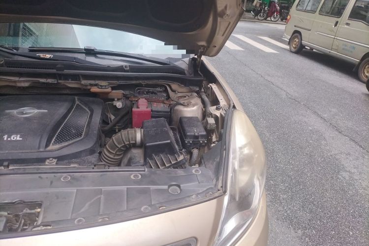 Used Haima Fumei 2015 1.6L Manual Prestige Model Engine Bay Left
