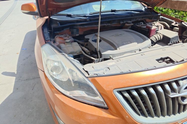 Used Haima Fumei 2015 1.6L Manual YueShang Model Engine Bay Right