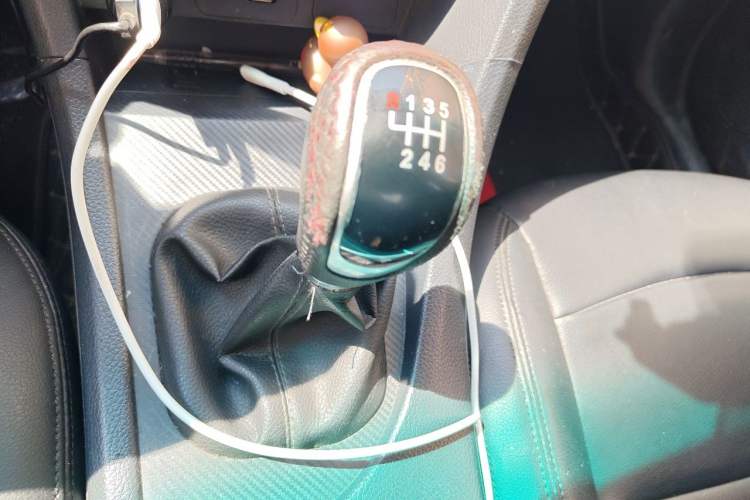 Used Haima Fumei 2015 1.6L Manual YueShang Model Gear Lever