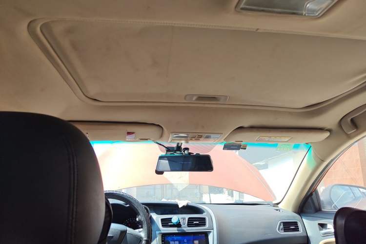 Used Haima Fumei 2015 1.6L Manual YueShang Model Headliner