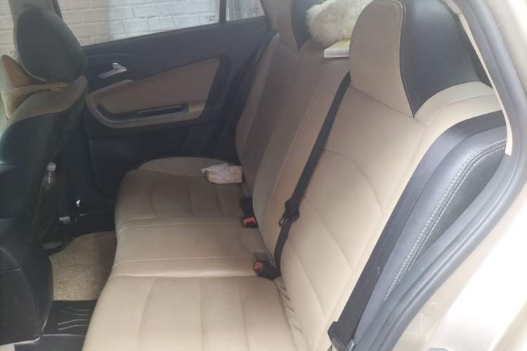 Used Haima Fumei 2015 1.6L Manual Prestige Model Left Rear Seat