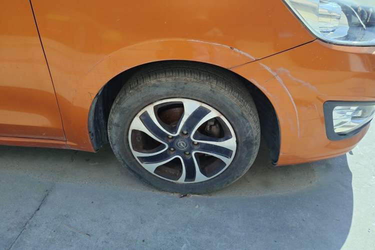 Used Haima Fumei 2015 1.6L Manual YueShang Model Right Front Wheel Hub